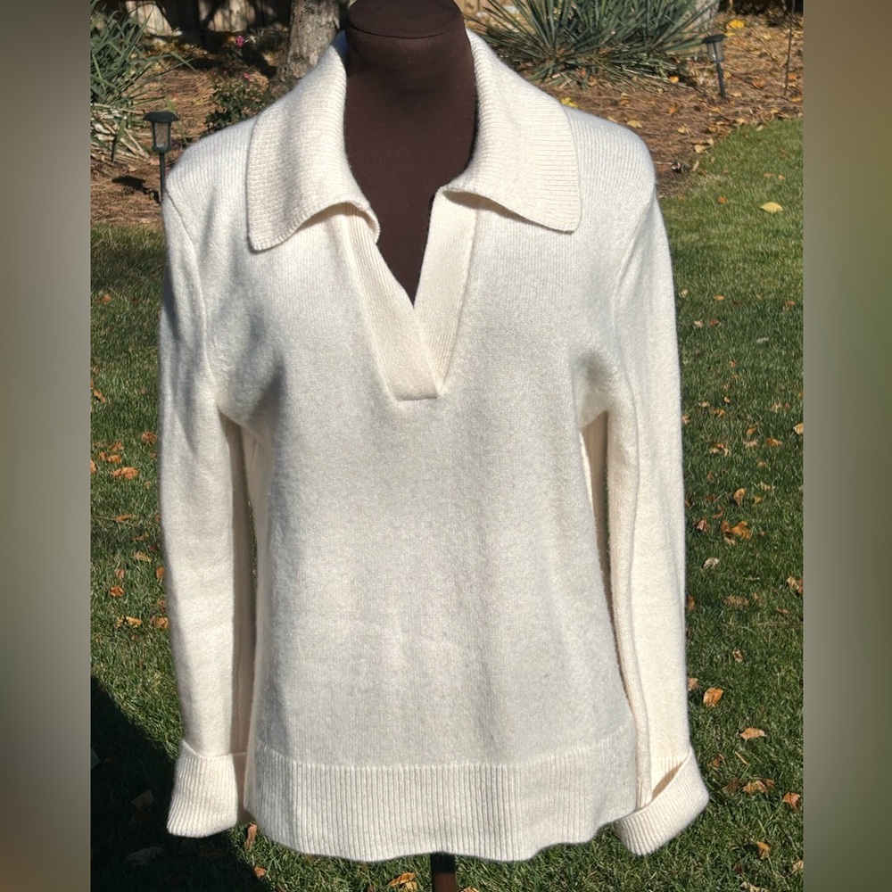 BANANA REPUBLIC sS 💯cashmere crm sweater-LOOKS NEW-boxy cut-substantial knit